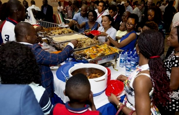 “Caçadores de óbito”, os truques para matar a fome em Luanda à custa dos funerais