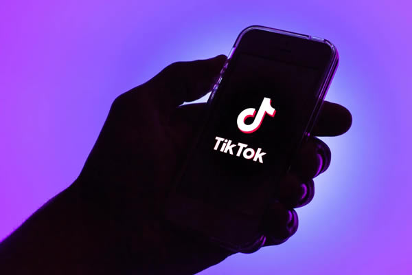 Jovem angolano detido por difamar João Lourenço em vídeo do Tik Tok