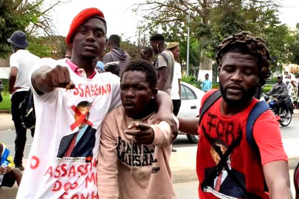 Vitória magra do MPLA mantém elevado o risco de protestos dos jovens - Fitch