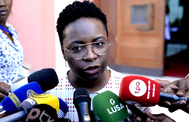 Subida da inflação em Angola é resultado da retirada dos subsídios - Vera Daves