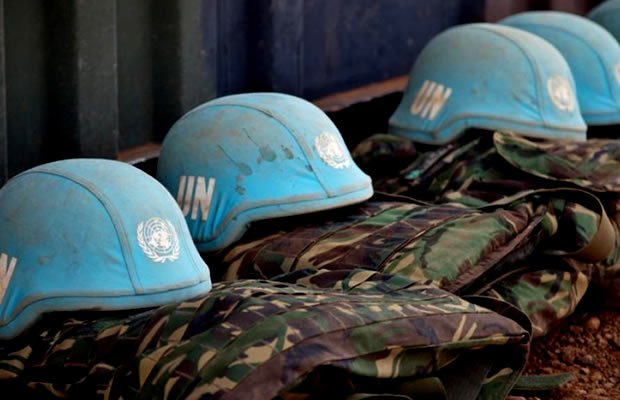 Queda de helicóptero na RDCongo mata oito 'capacetes azuis' da ONU