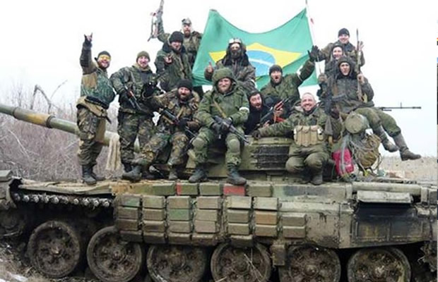 Fotos de voluntários brasileiros  teriam propiciado ataque com mísseis na Ucrânia