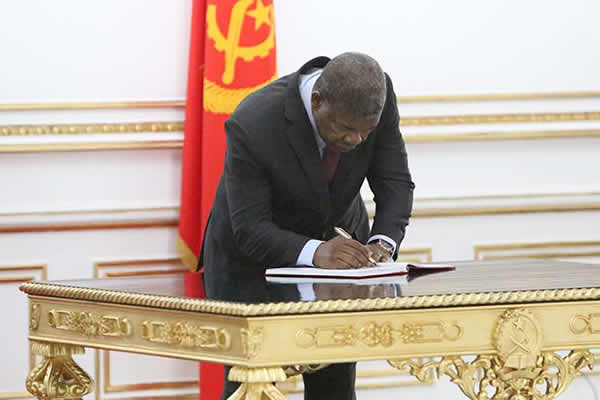 João Lourenço exonera vice-governador de  Malanje